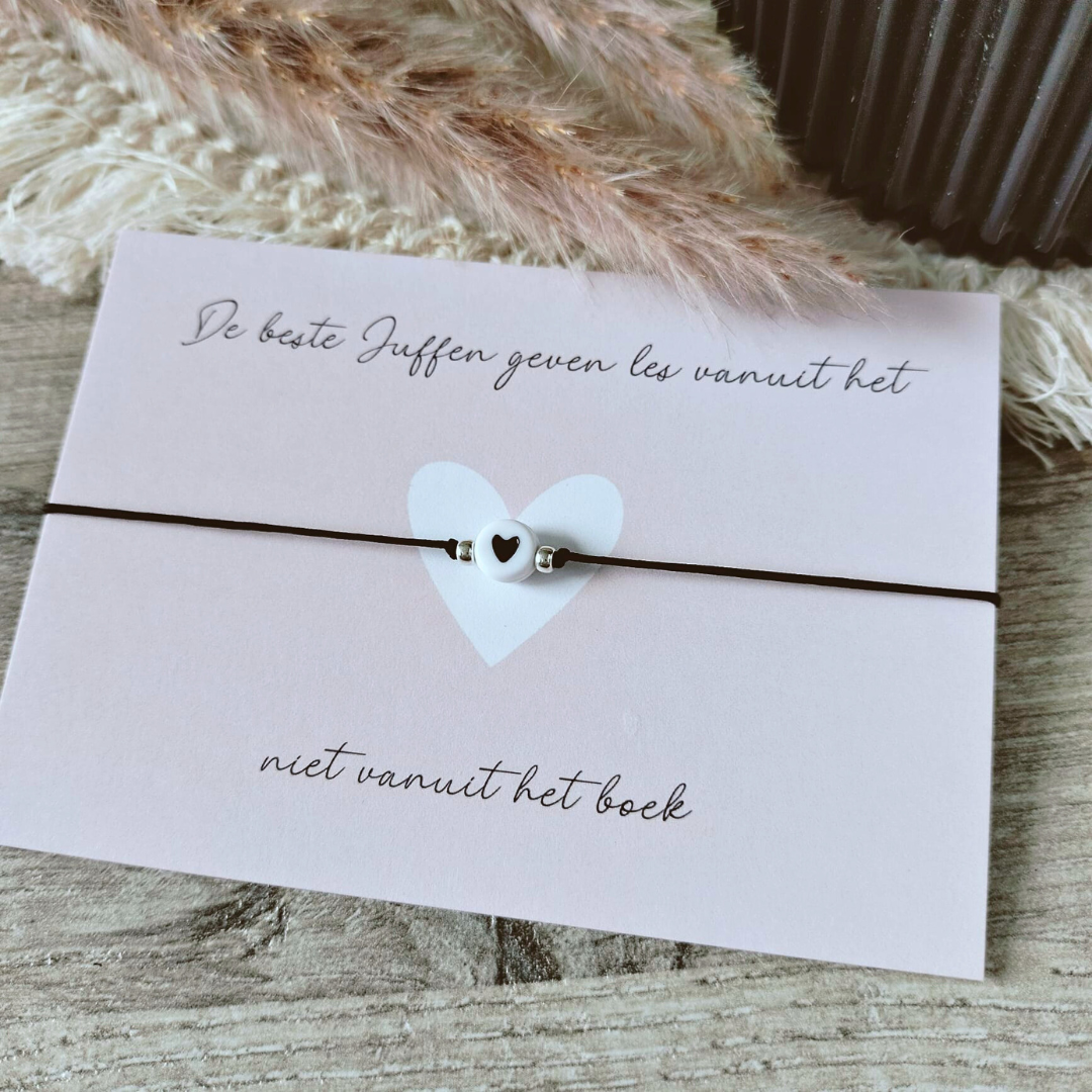 Armbandje voor de juf – Hartje
