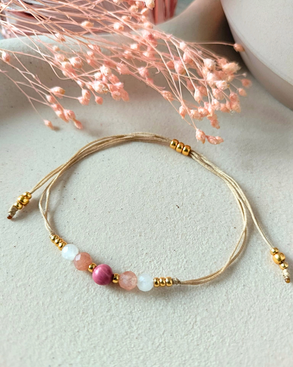 Allow Yourself to Grow Armband – Rhodoniet, Perzik Maansteen & Witte Maansteen