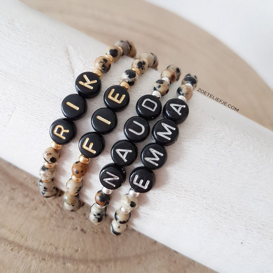 Naam Armbandje met Dalmatiër Jaspis – Persoonlijk, Krachtig & Betekenisvol