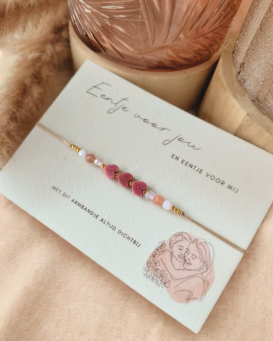 Moeder-Dochter Edelsteen Armbandjes – Een Tijdloos Symbool van Liefde en Verbondenheid