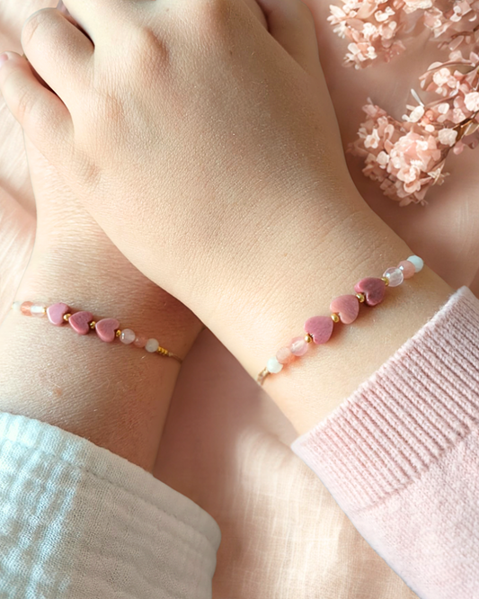 Moeder-Dochter Edelsteen Armbandjes – Een Tijdloos Symbool van Liefde en Verbondenheid