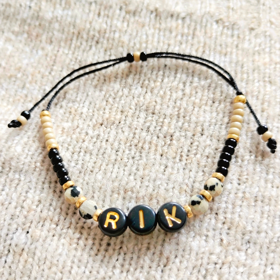 Naam Armbandje met Facet Dalmatiër Jaspis – Elegant, Uniek & Persoonlijk