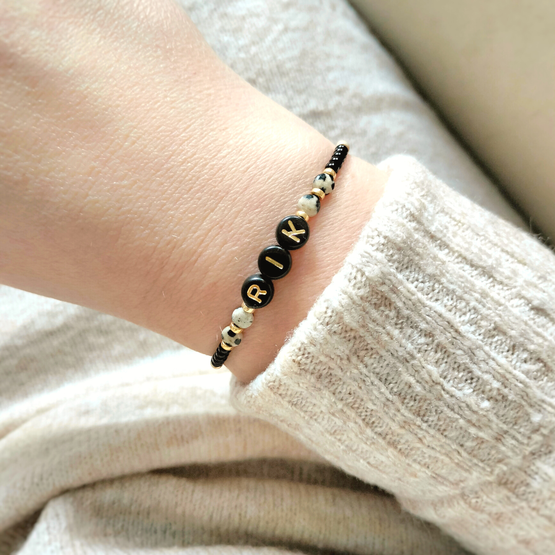 Naam Armbandje met Facet Dalmatiër Jaspis – Elegant, Uniek & Persoonlijk