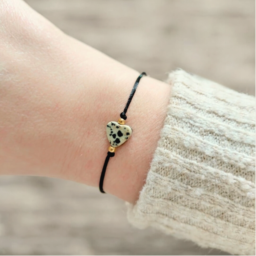 Satijnen Armband met Hartje van Dalmatiër Jaspis