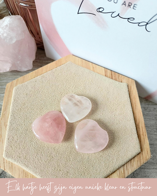 Rozenkwarts Hartje – Een Symbool van Onvoorwaardelijke Liefde