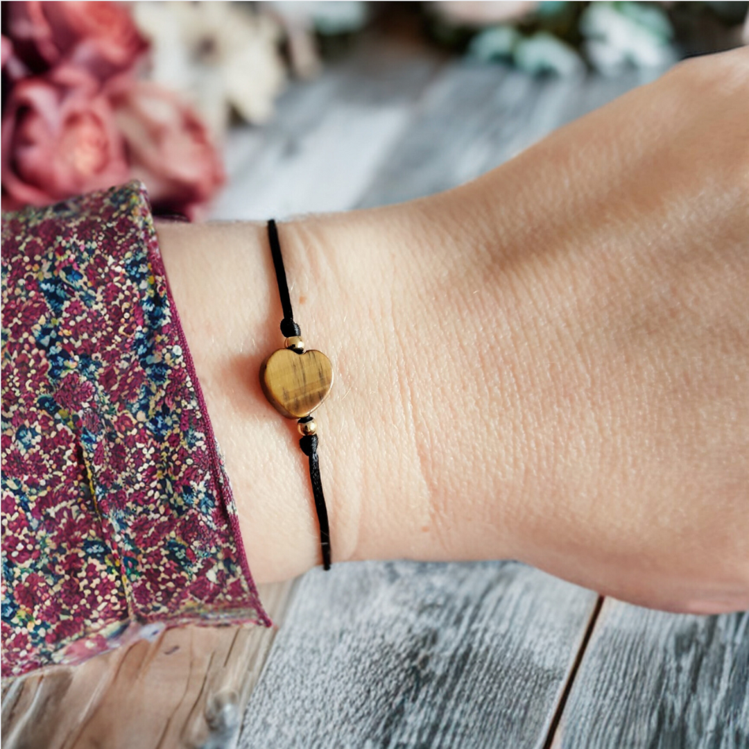 Satijnen Armband met Tijgeroog Hartje – Voor Kracht, Moed en Vertrouwen