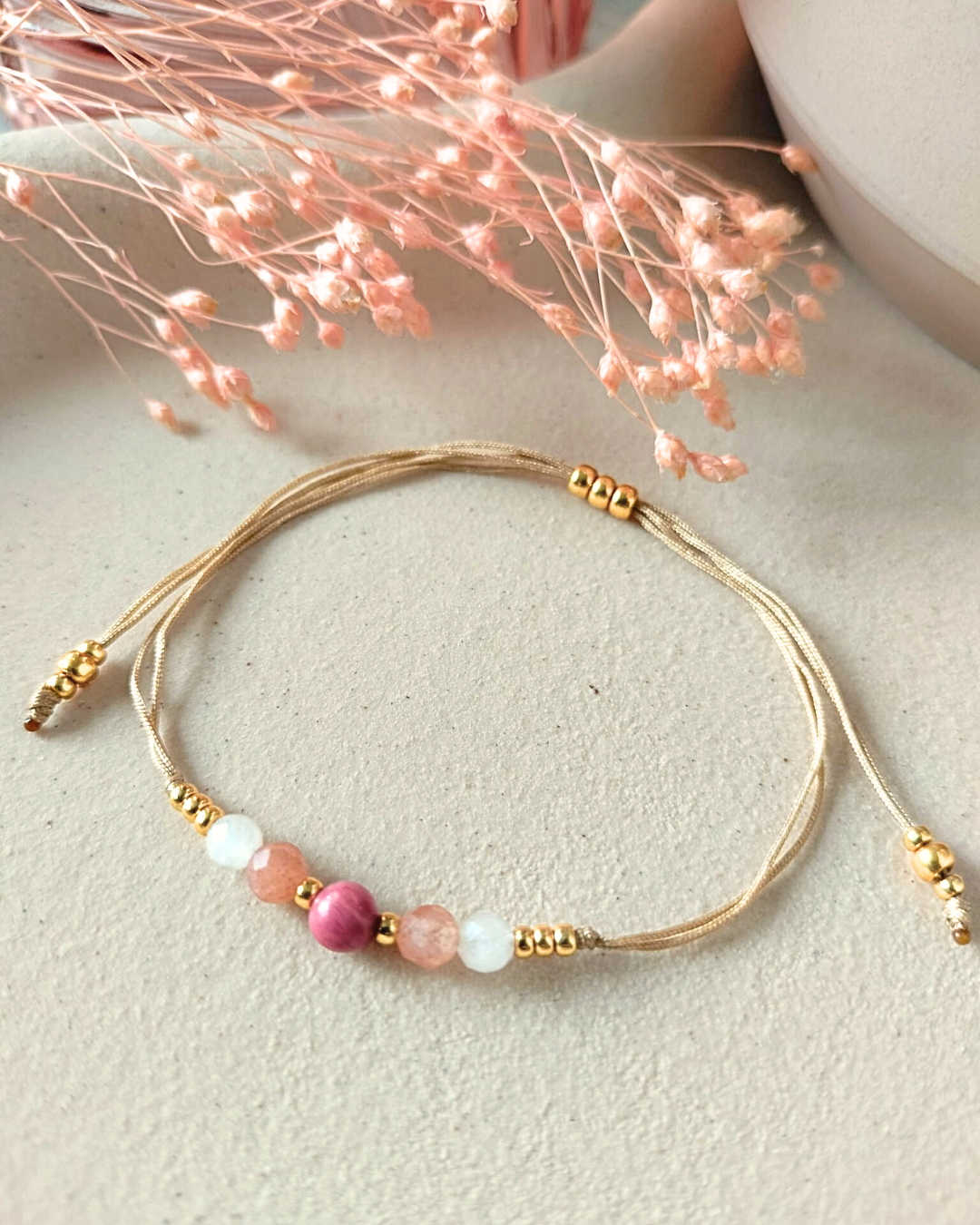Allow Yourself to Grow Armband – Rhodoniet, Perzik Maansteen & Witte Maansteen