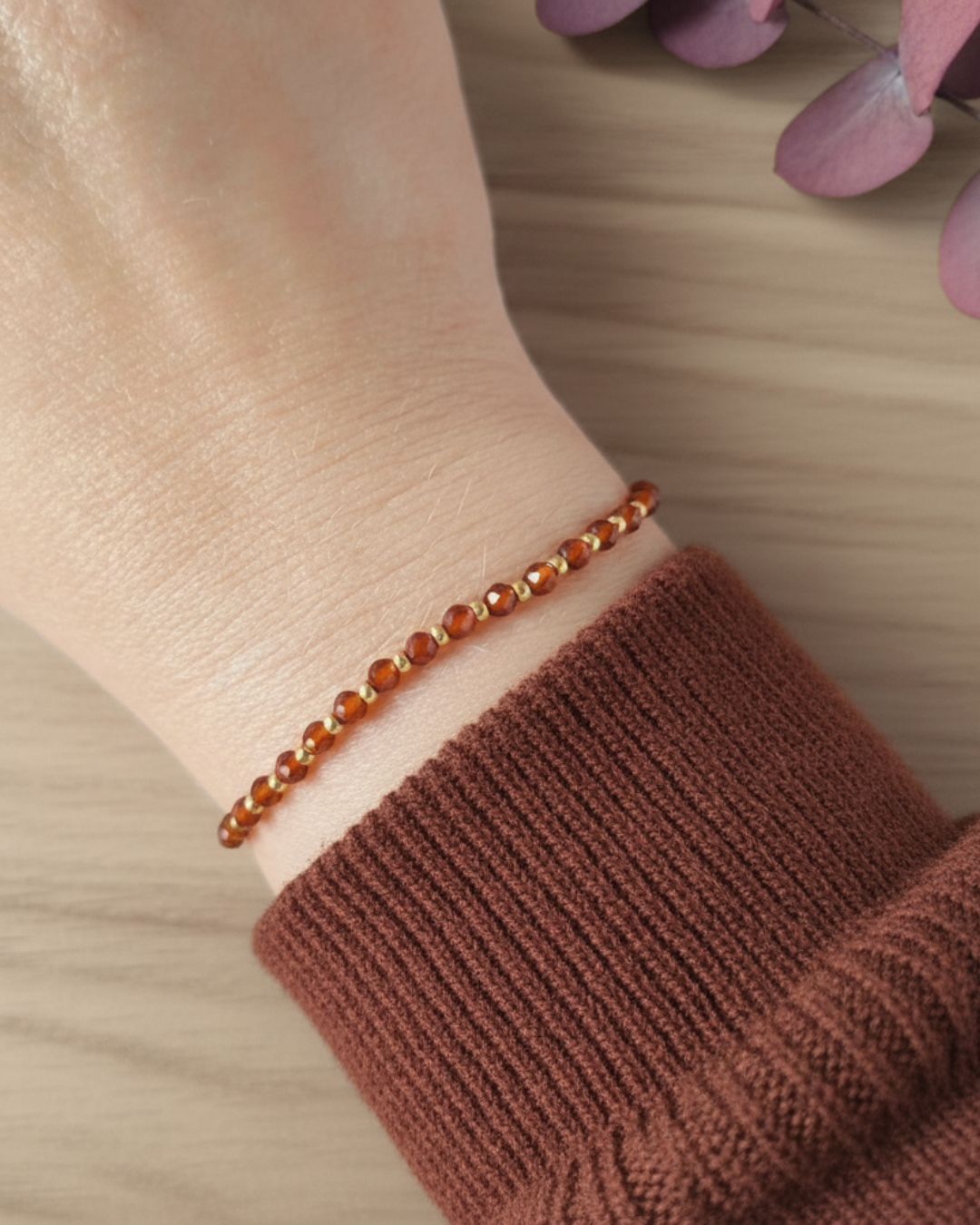 Carneool Petite Armband – Fijn, Energiek & Betekenisvol
