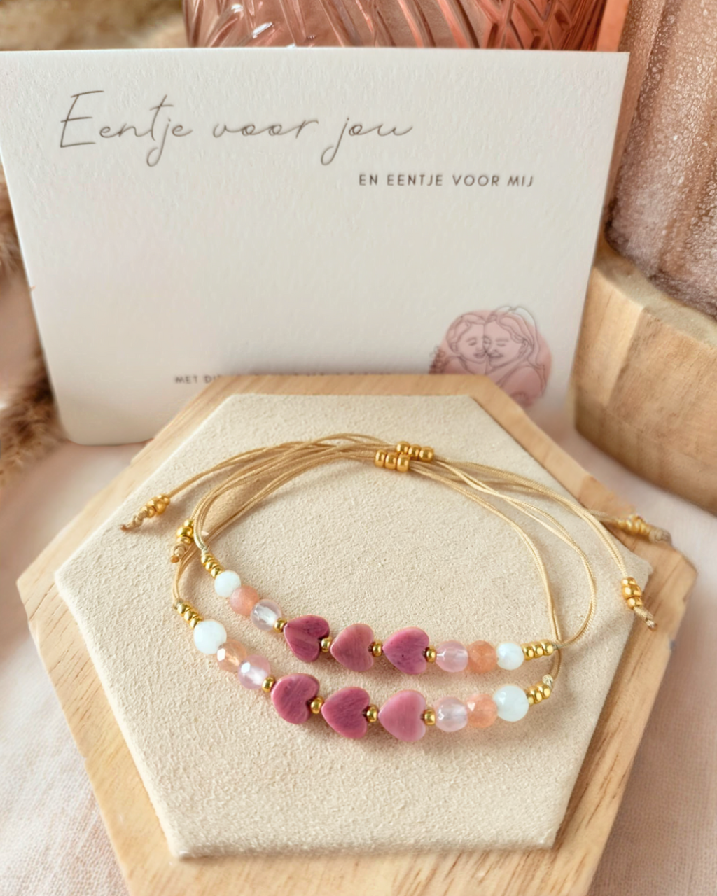 Moeder-Dochter Edelsteen Armbandjes – Een Tijdloos Symbool van Liefde en Verbondenheid